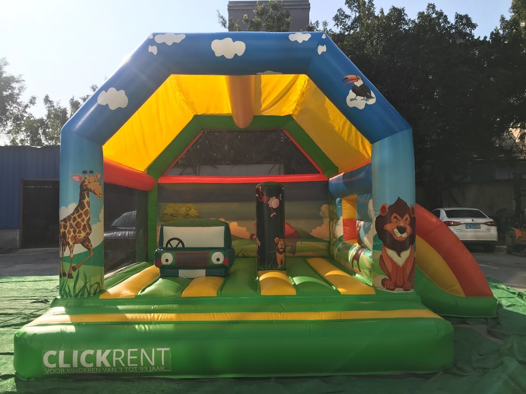 Safari met obstakels en glijbaan