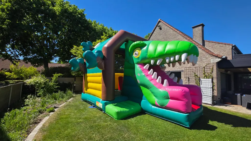 Springkasteel Dino 4,5 x 6m