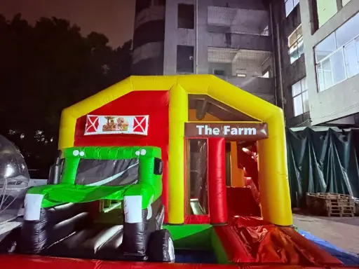 [SpringkasteelBoerderij] Springkasteel Boerderij